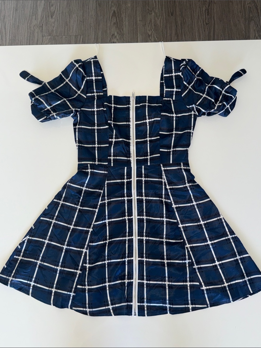 AQUA Bloomingdale's Navy and White Checkered Dress Size XS